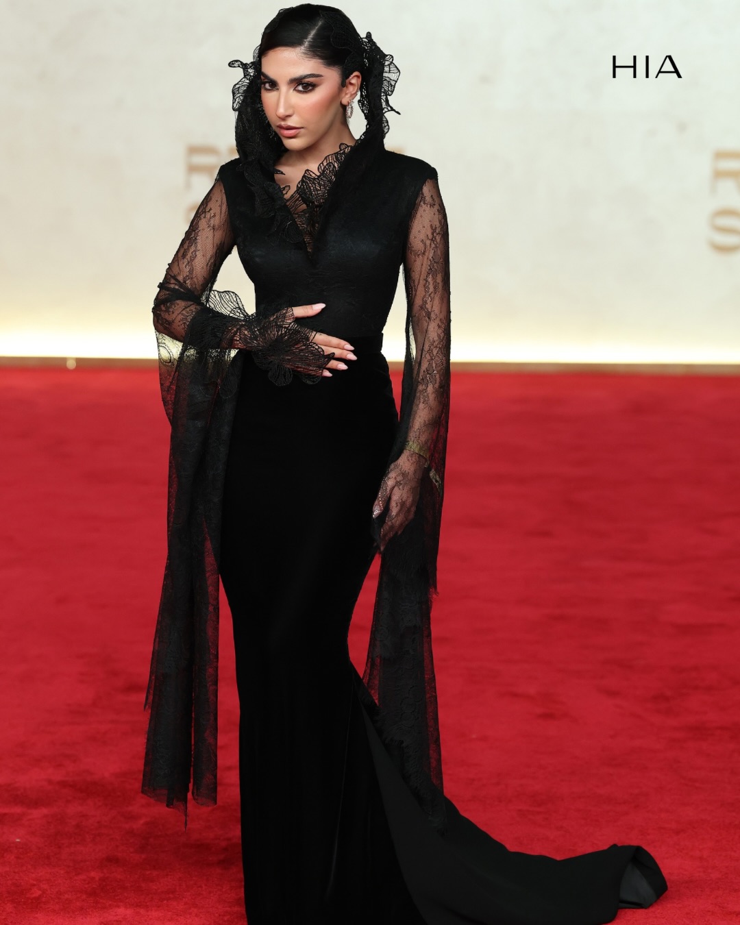 شوق محمد بإطلالة  من توقيع تيما عابد