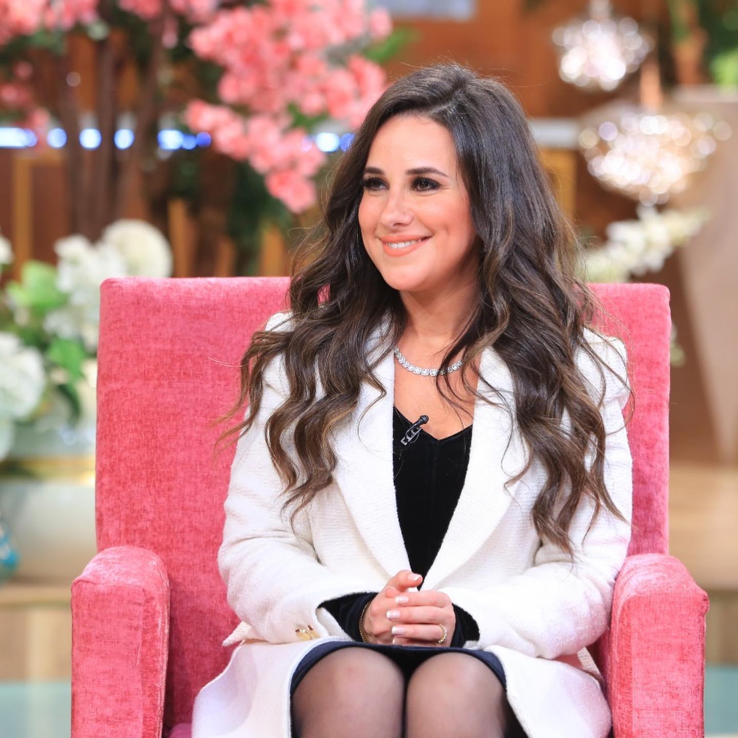 شيري عادل بقلادة ماسية خاطفة للأنظار