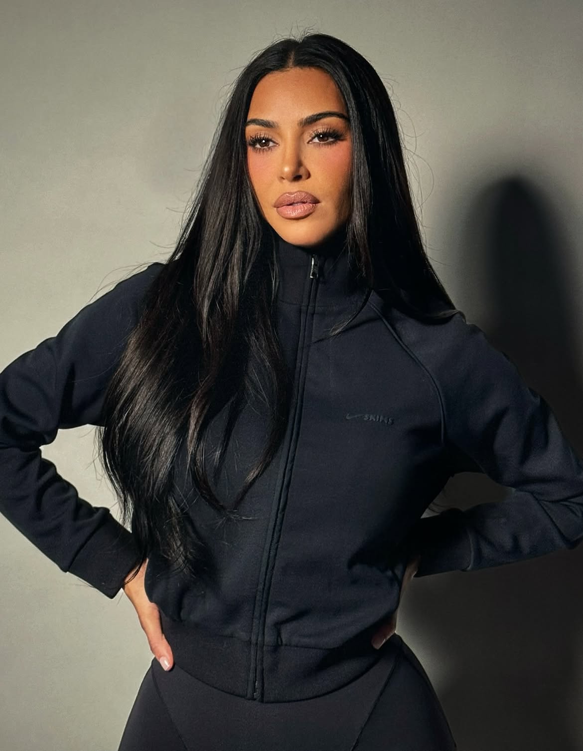 صبغات الشعر البني  Moody Brownsبأسلوب Kim Kardashian