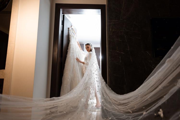 صورة عروس بعدسة مصورة الاعراس السعودية أماني الباسل