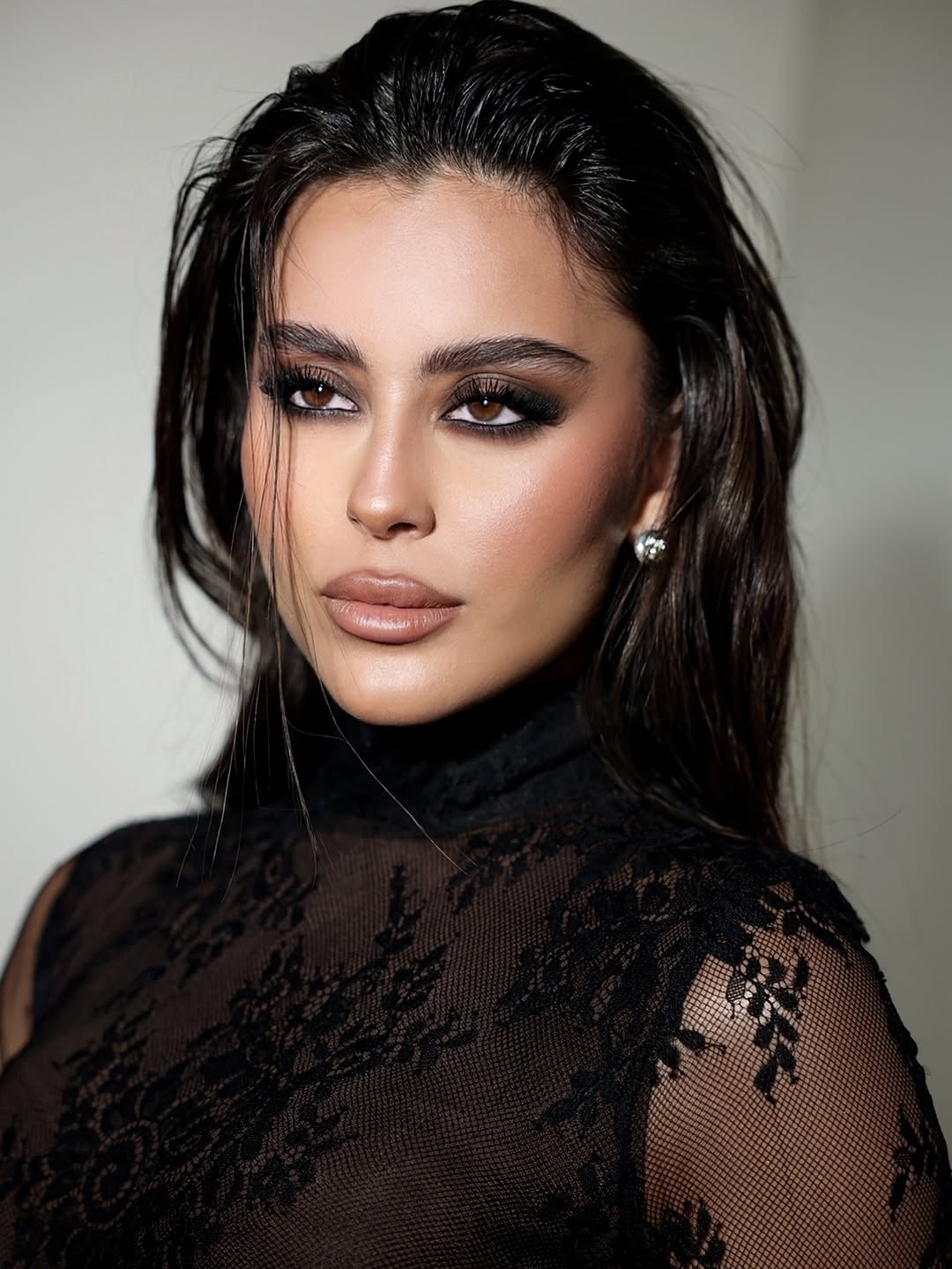 صورة من انستغرام خبيرة المكياج السعودية سارة السبيعي
