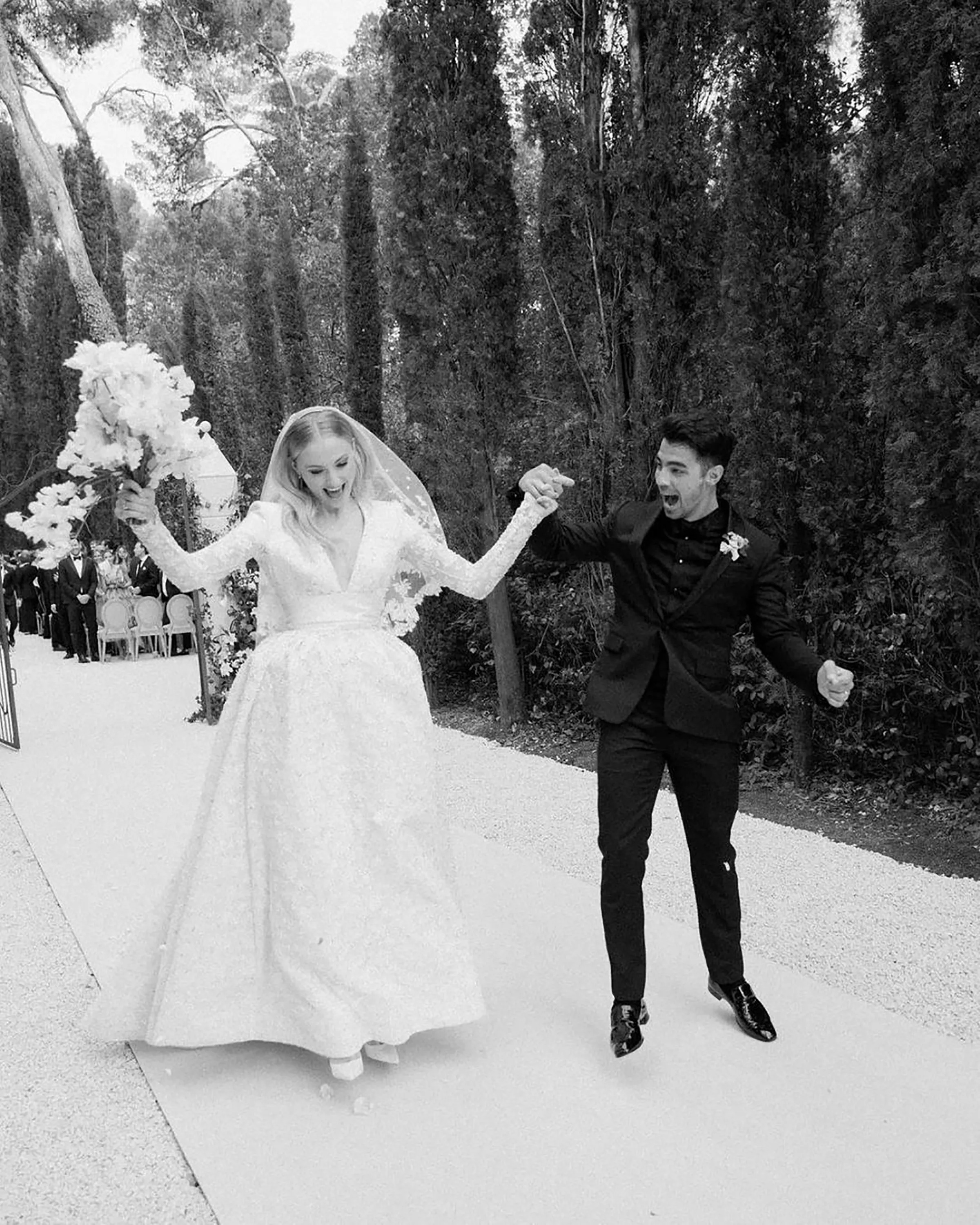 صوفي تيرنر Sophie Turner وجو جوناس Joe Jonas