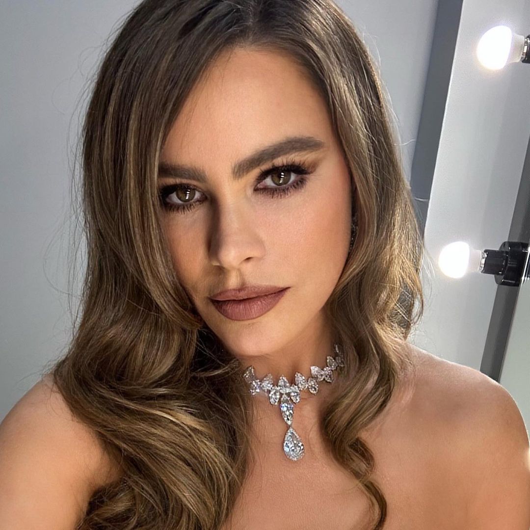 صوفيا فيرغارا Sofia Vergara بمجوهرات ماسية