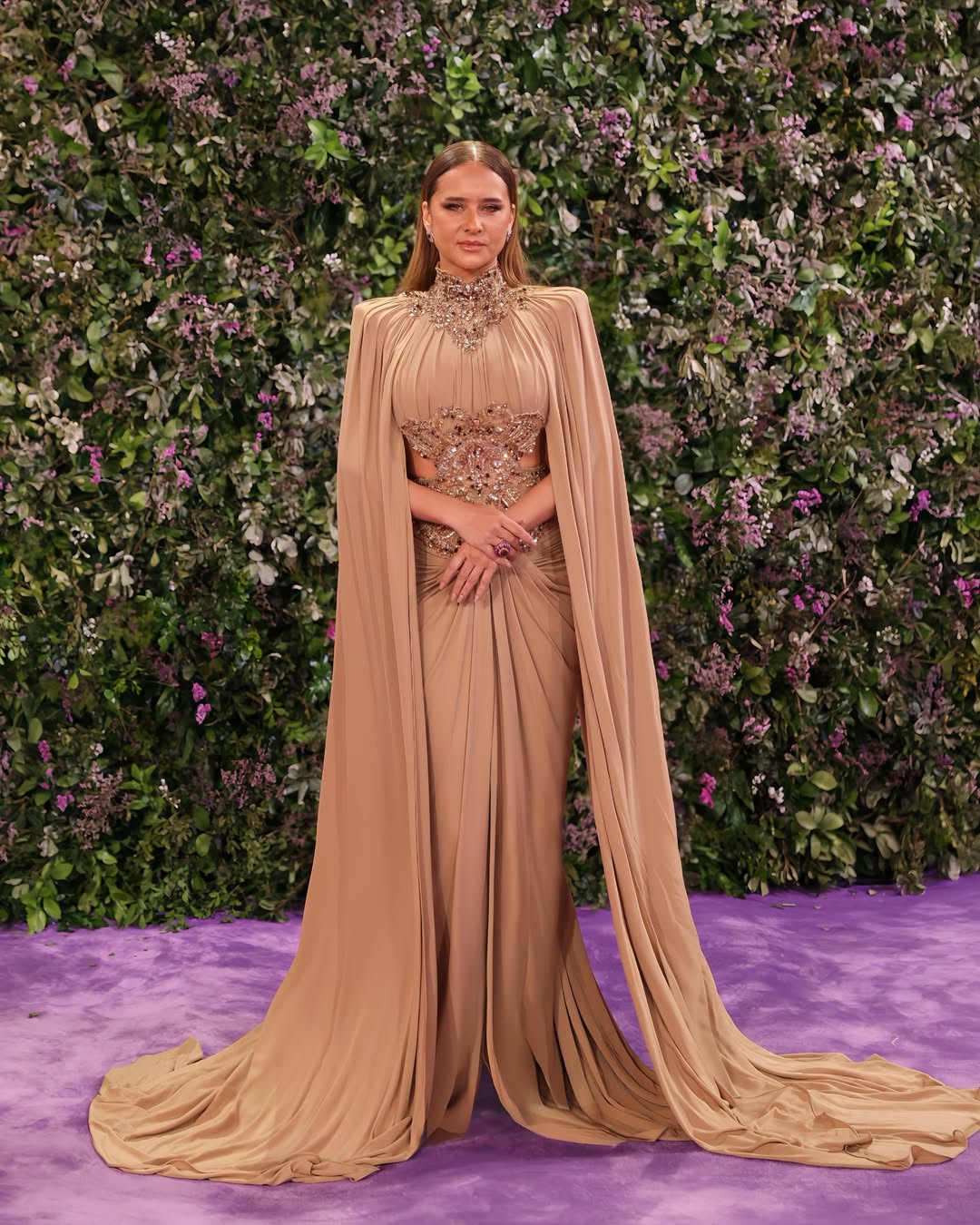 صيحة الكاب  تحافظ على مكانتها في ساحة الموضة