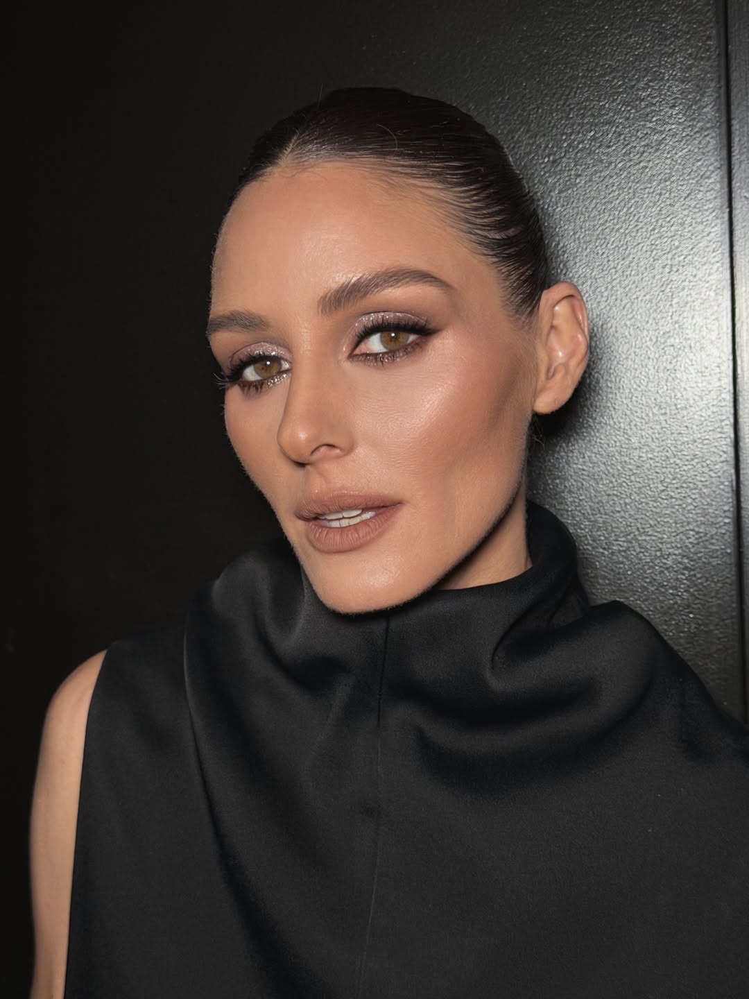 صيحة الكونتور المات من وحي Olivia Palermo