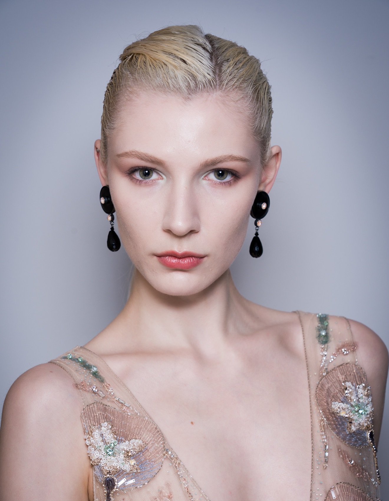 صيحة المكياج المرجاني المدموج