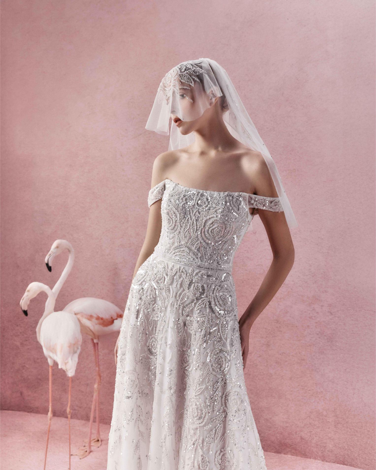 طرحة مزخرفة توقيع المصمم بندي برق