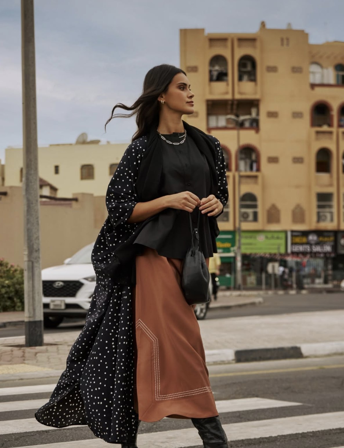 طقم من العلامة السعودية KALLYAH