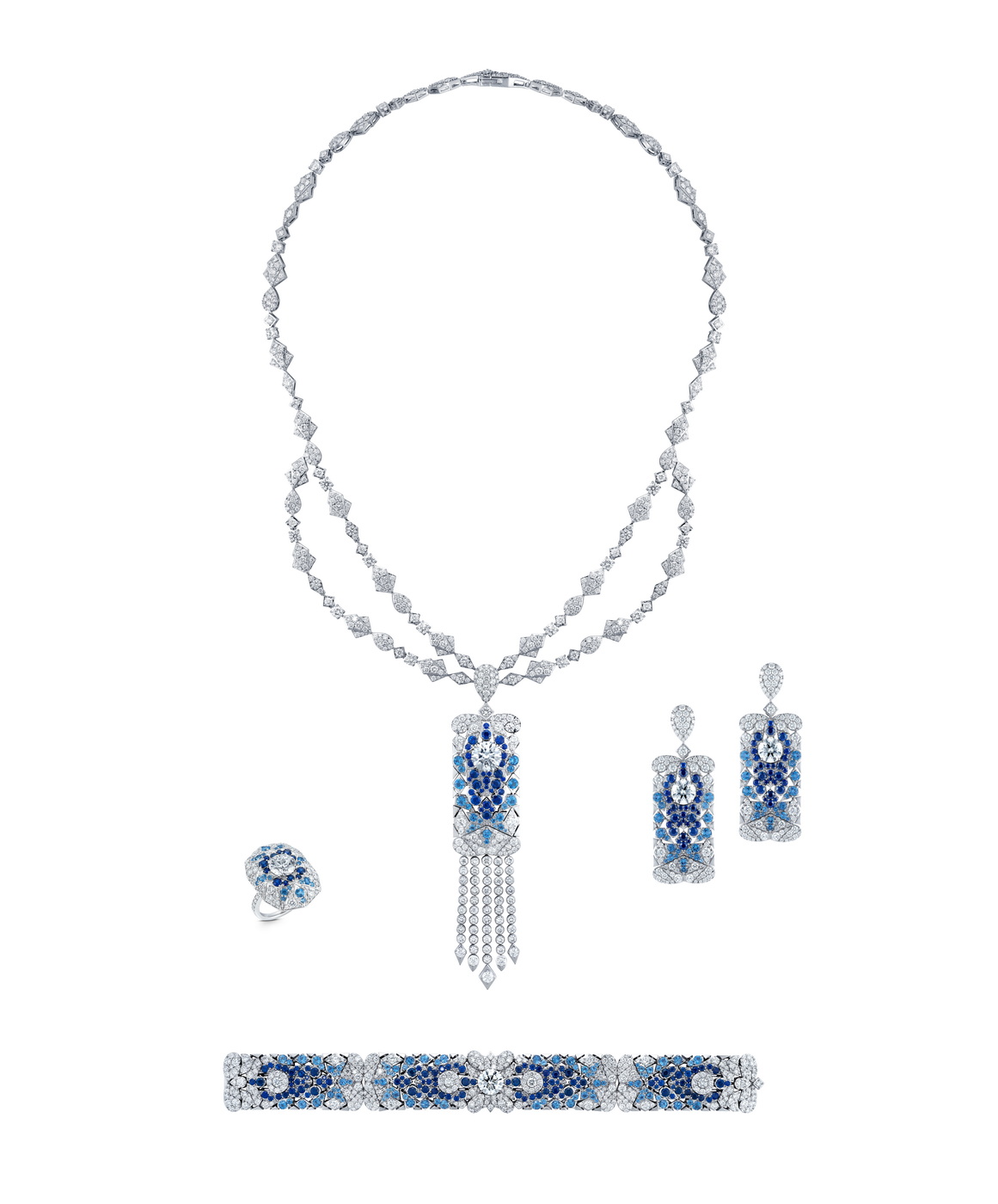 طقم Taj Mahal الفاخر من دار معوّض