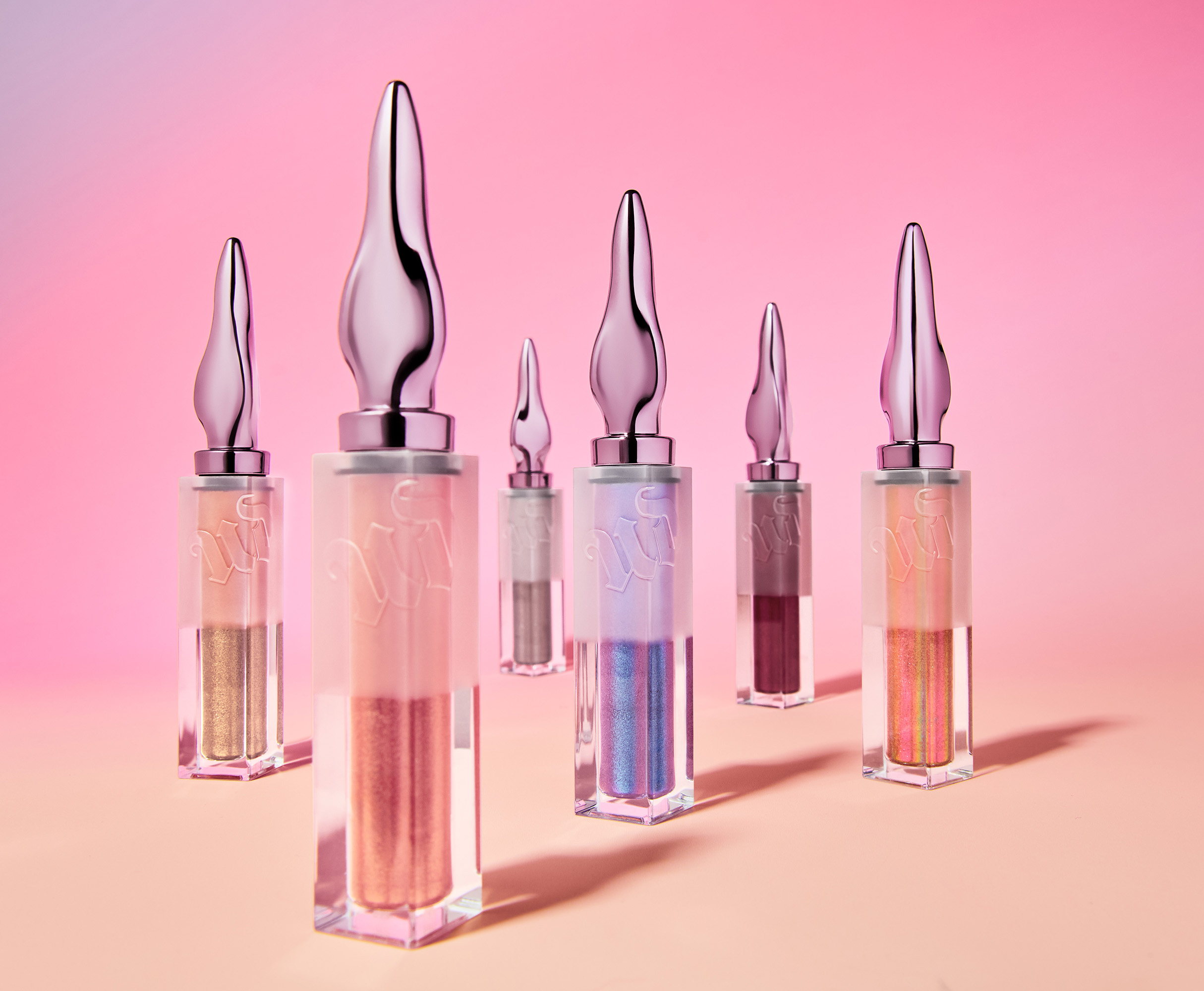 ظلال عيون سائلة 247 غليز-أون من علامة أوربان ديكاي