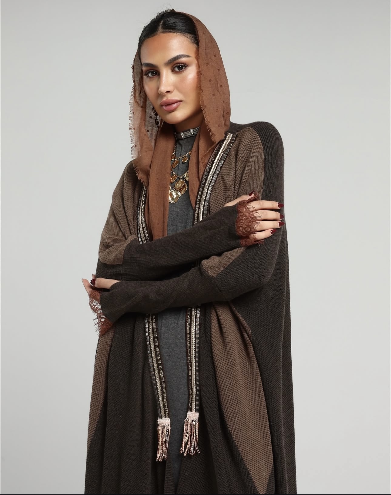 عباءة من علامة زيا الأكثر مبيعاً من المجموعة الشتوية