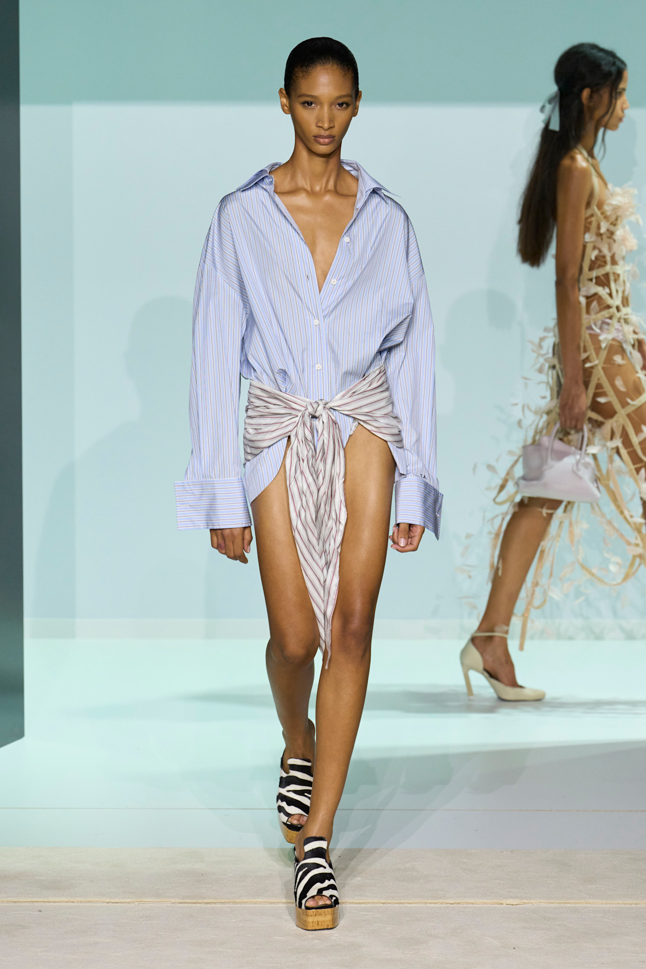 عرض الأزياء الجاهزة من The Attico لربيع وصيف 2026