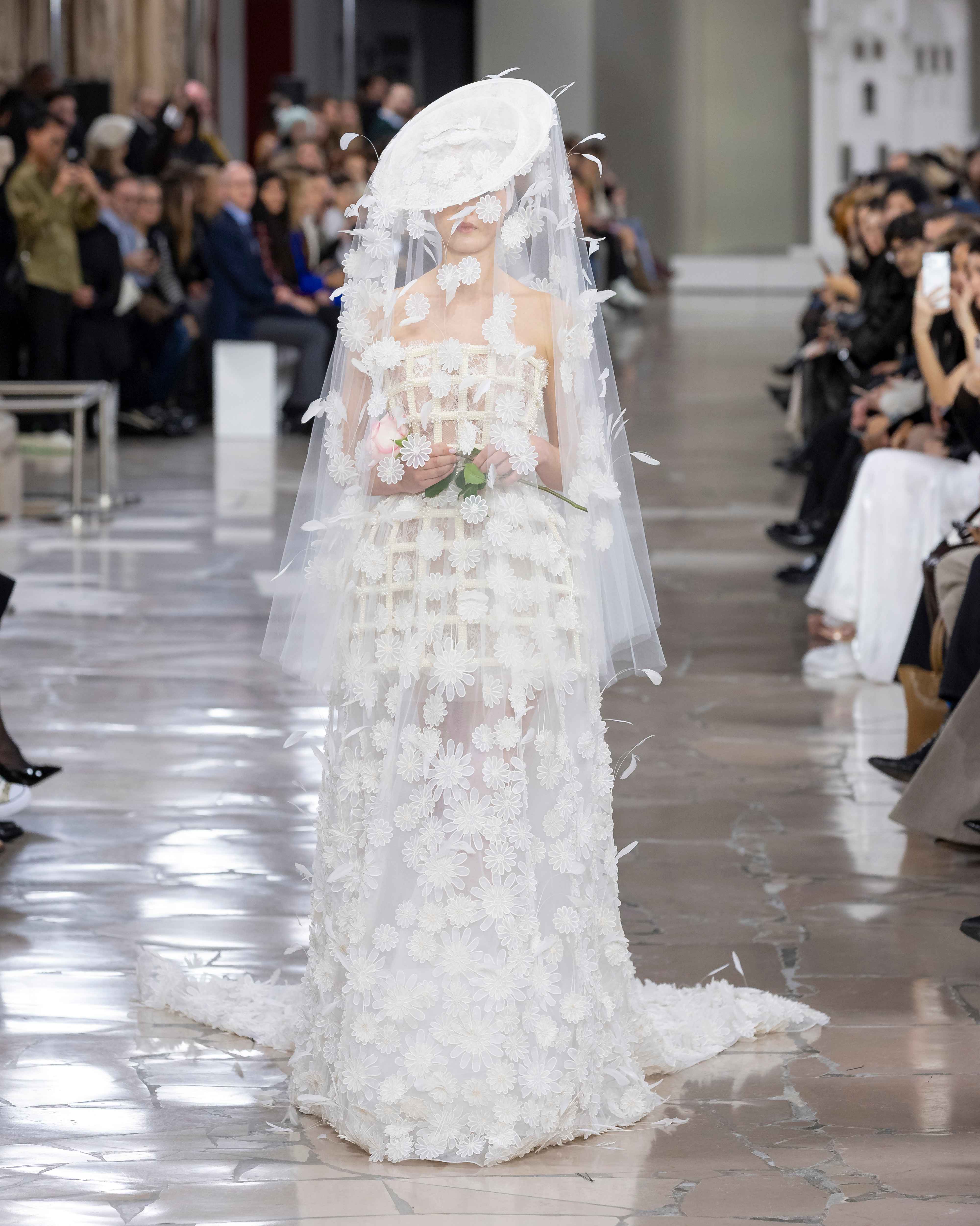 عروس جورج شقرا لربيع وصيف 2026