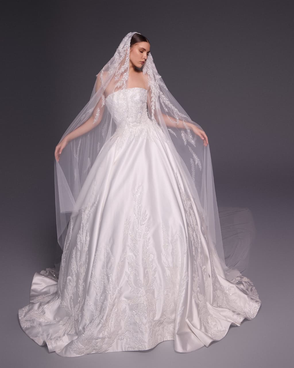 عروس نجا سعادة