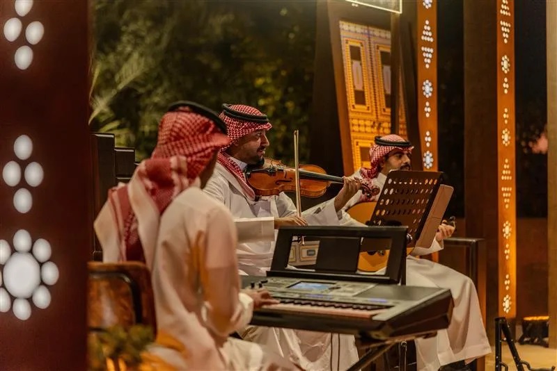 عروض موسيقية في فعاليات صيف الزلال بالدرعية