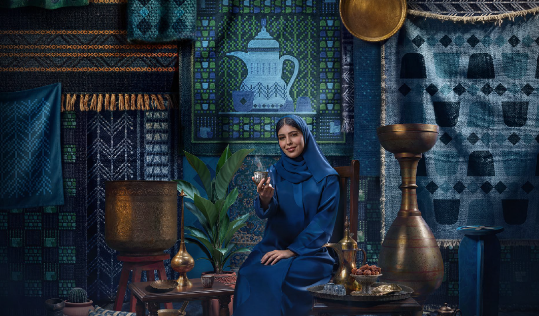 عزنا بكرمنا.. يعبر هذا الرمز عن قيمة الكرم في الثقافة السعودية