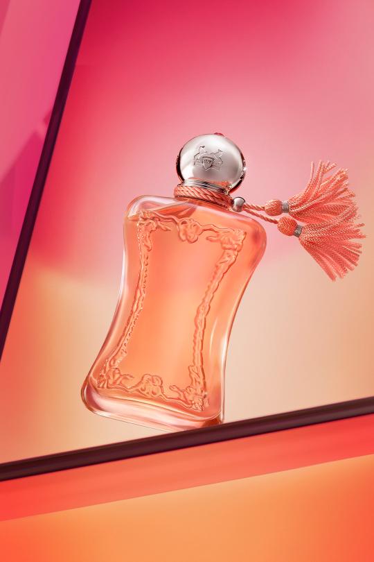 عطر  أثينايس Athénaïs بنفخات زهرية-عنبرية نابضة دار بارفان دو مارلي Parfums de Marly