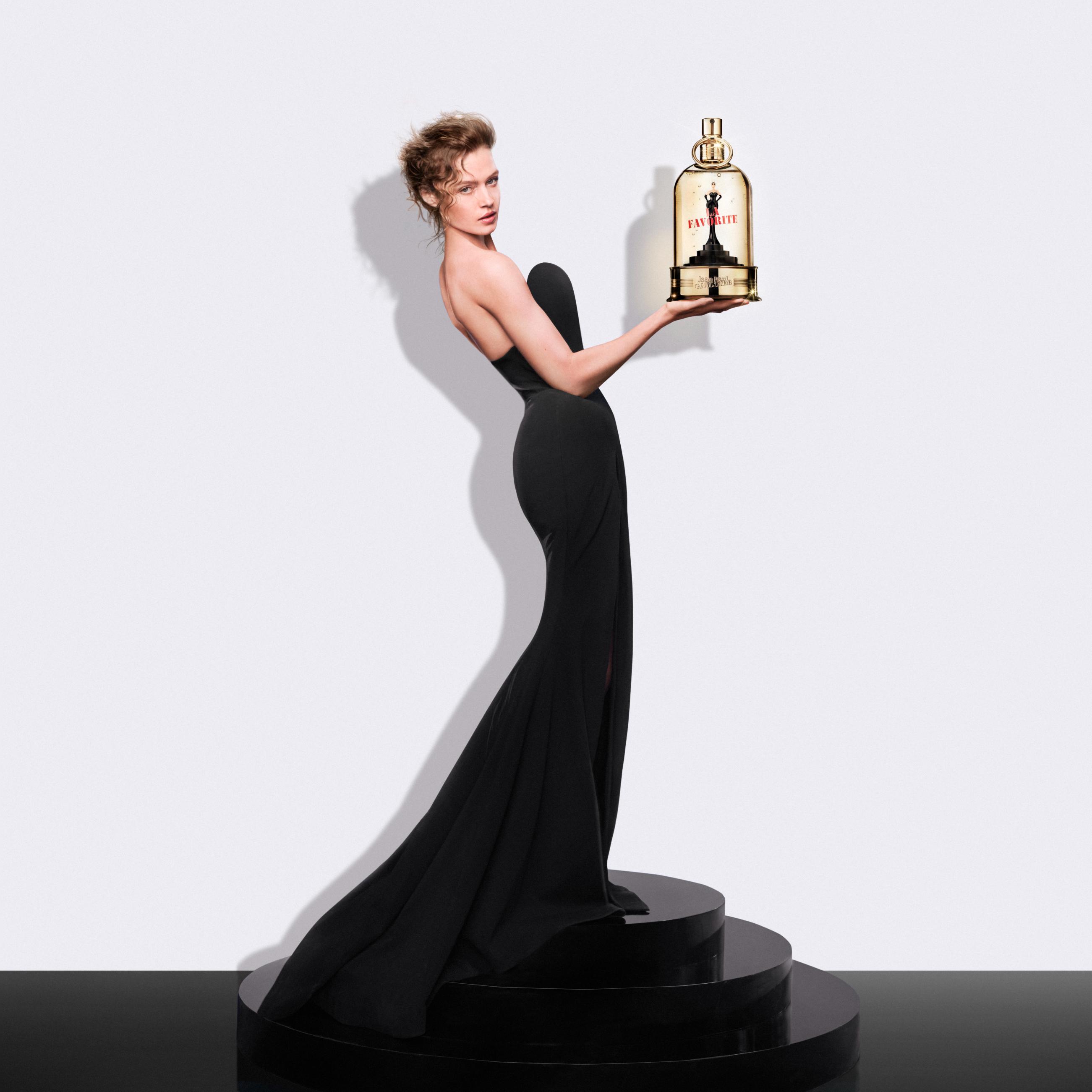 عطر لا فافوريت (La Favorite) من جان بول غوتييهJean Paul Gaultier