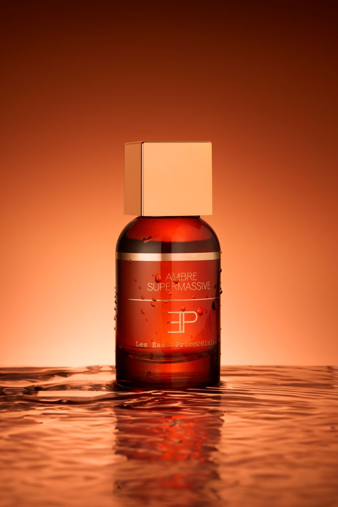 عطر AMBRE SUPERMASSIVE  من مجموعة عطور SUPERMASSIVE