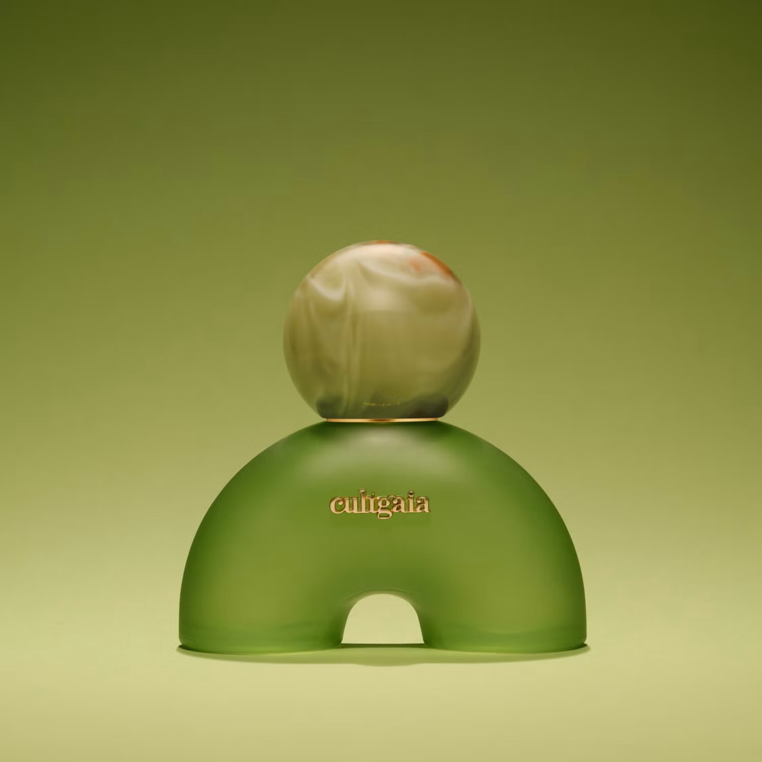 عطر Cult Gaia Mast من العلامة المتخصصة في الأزياء وأسلوب الحياة والمعروفة بتصاميمها الفنية الفريدة Cult Gaia
