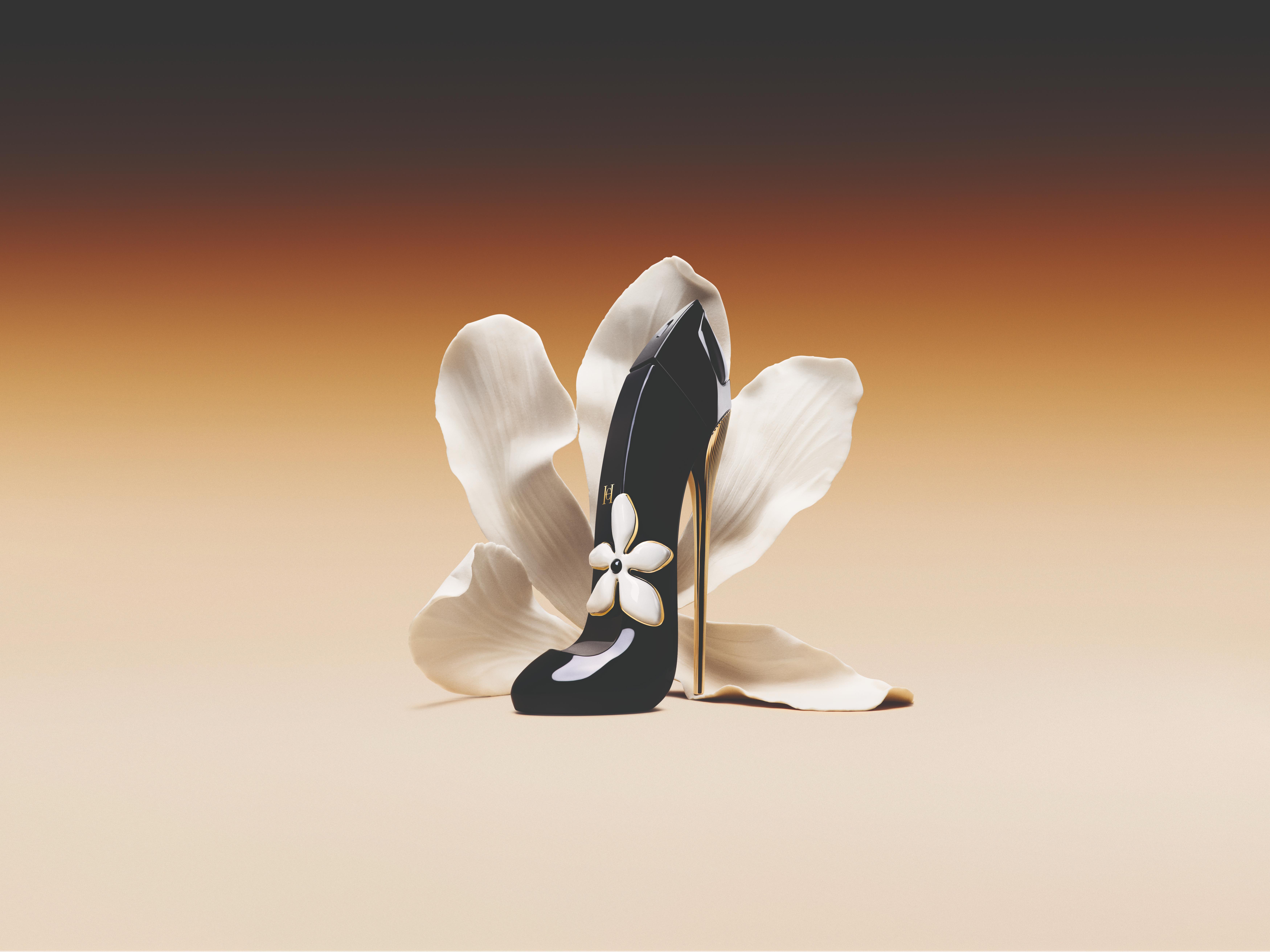 عطر Good Girl Jasmine Absolute من علامة Carolina Herrera