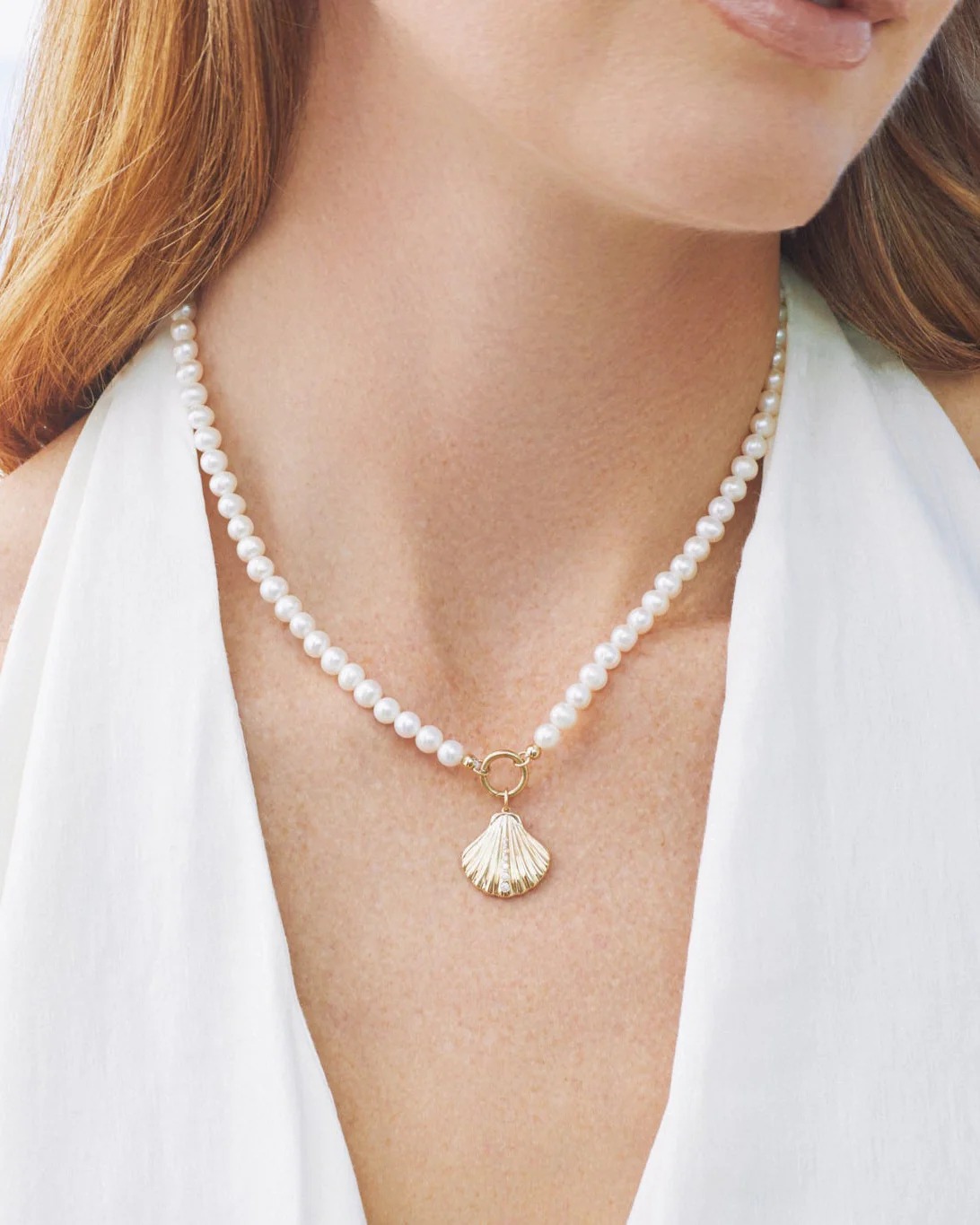 عقد Jumbo Shell Charm من EF Collection