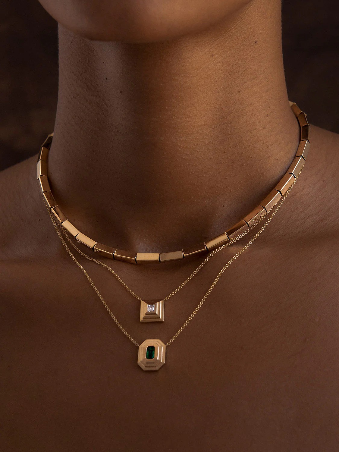 عقد سلم الزمرد  من Azlee