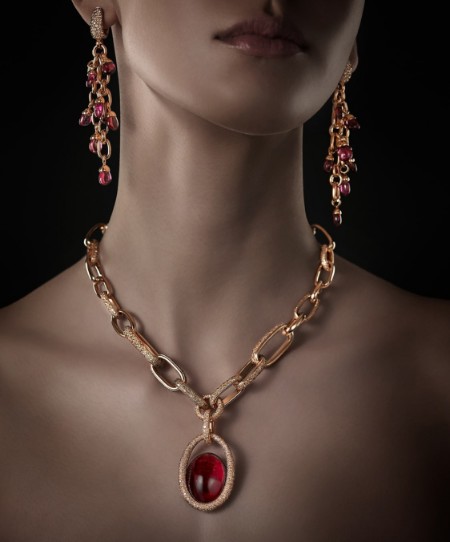 عقد Red Tourmaline Chain من بوميلاتو Pomellato