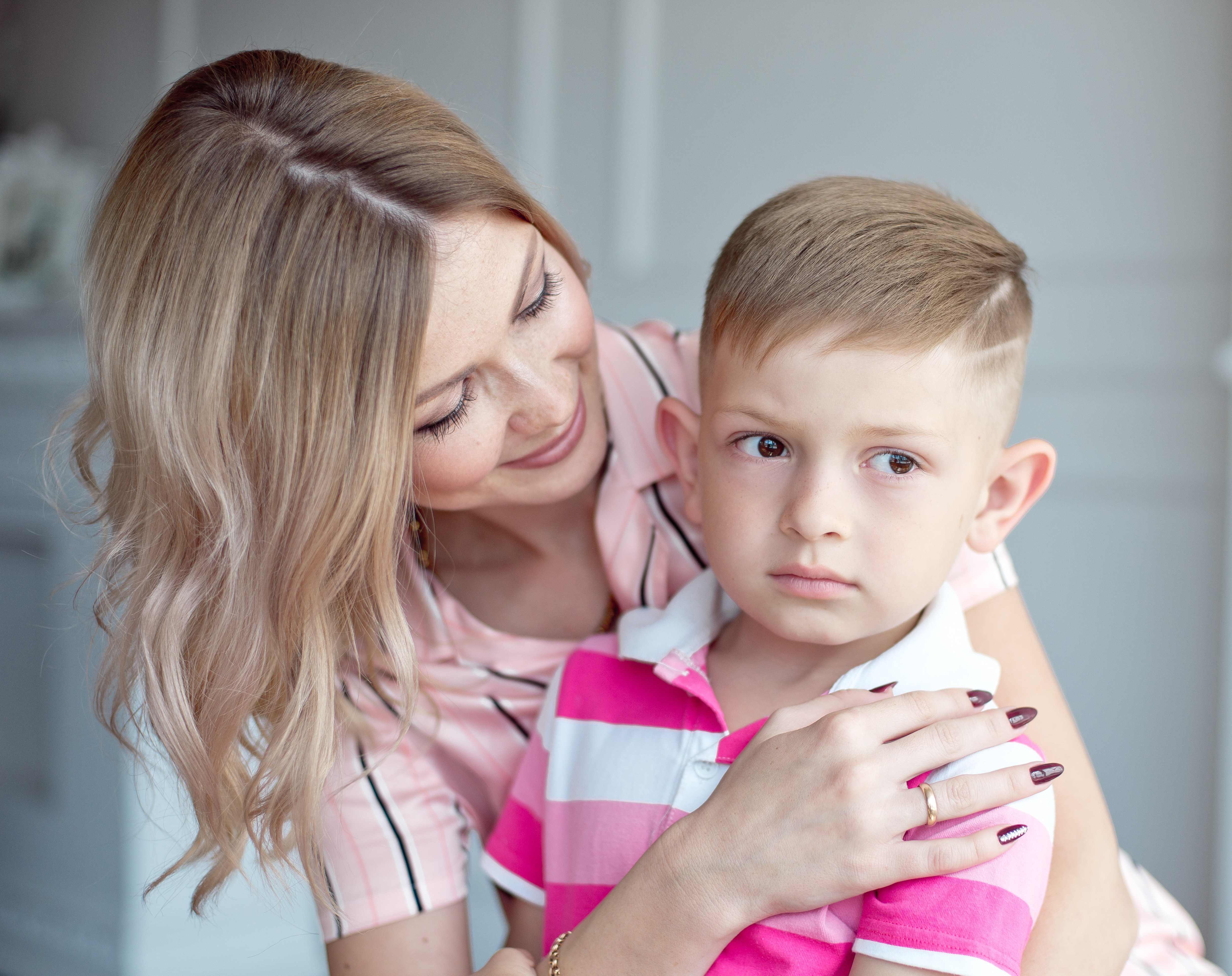 علامات التوتر عند الأطفال قد تظهر في شكل تغيرات سلوكية مفاجئة