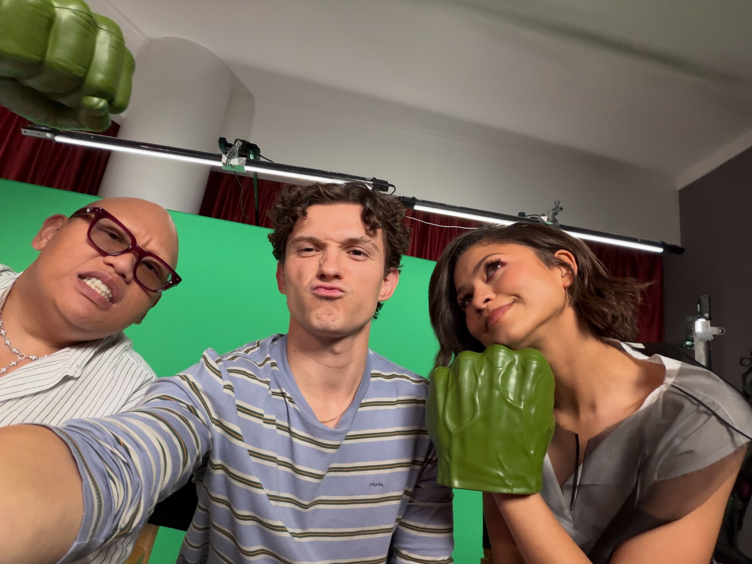 عودة زيندايا وتوم هولاند إلى عالم "Spider-Man"