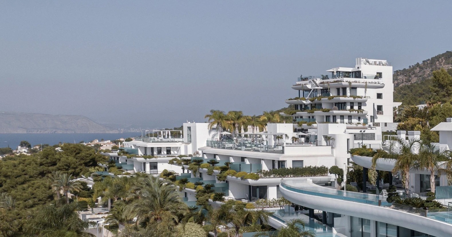 عيادة SHA للعافية، إسبانيا والمكسيك