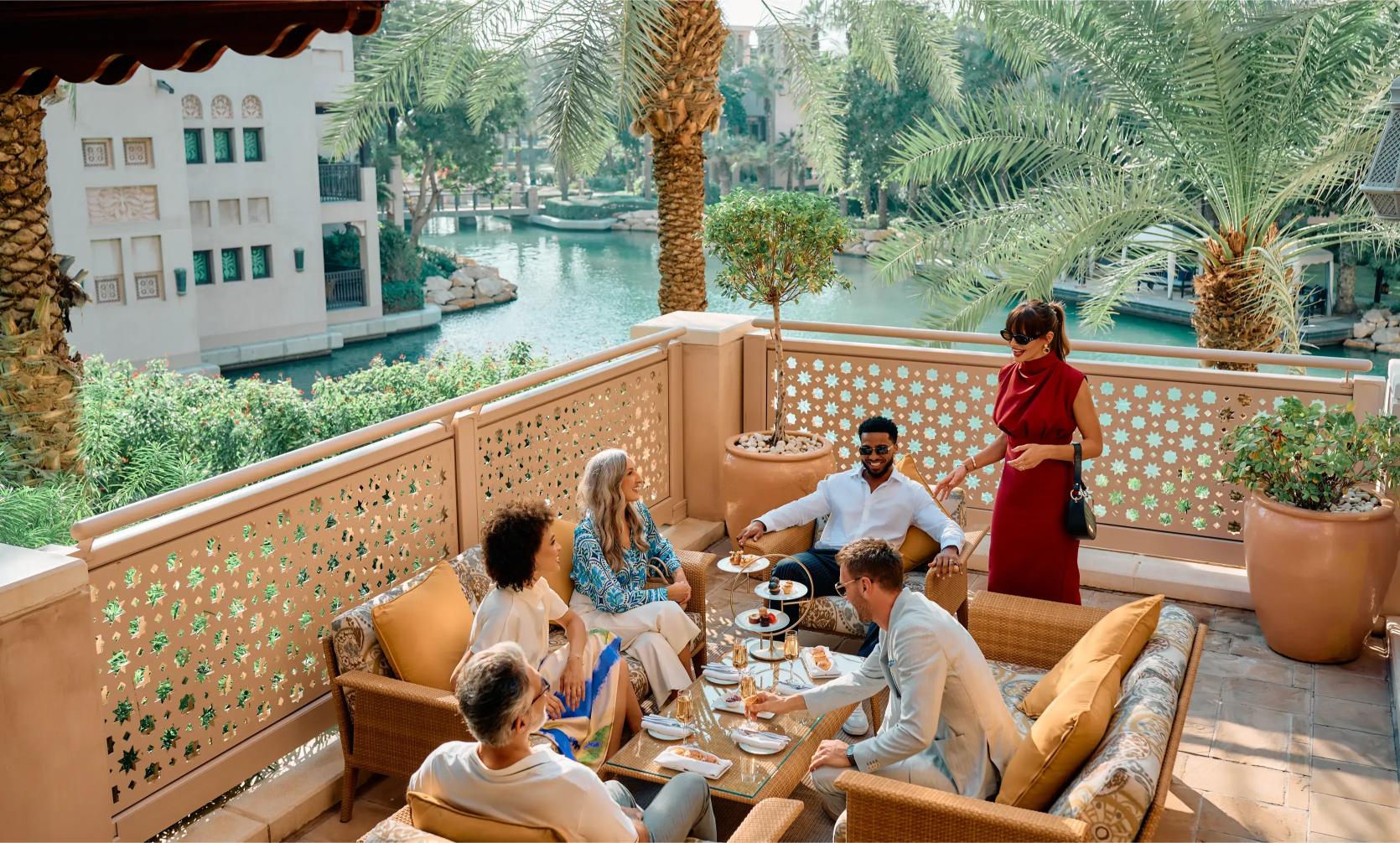 عيد الفطر 2026 في فنادق الإمارات حيث الفخامة تحتفي بالتراث والأصالة