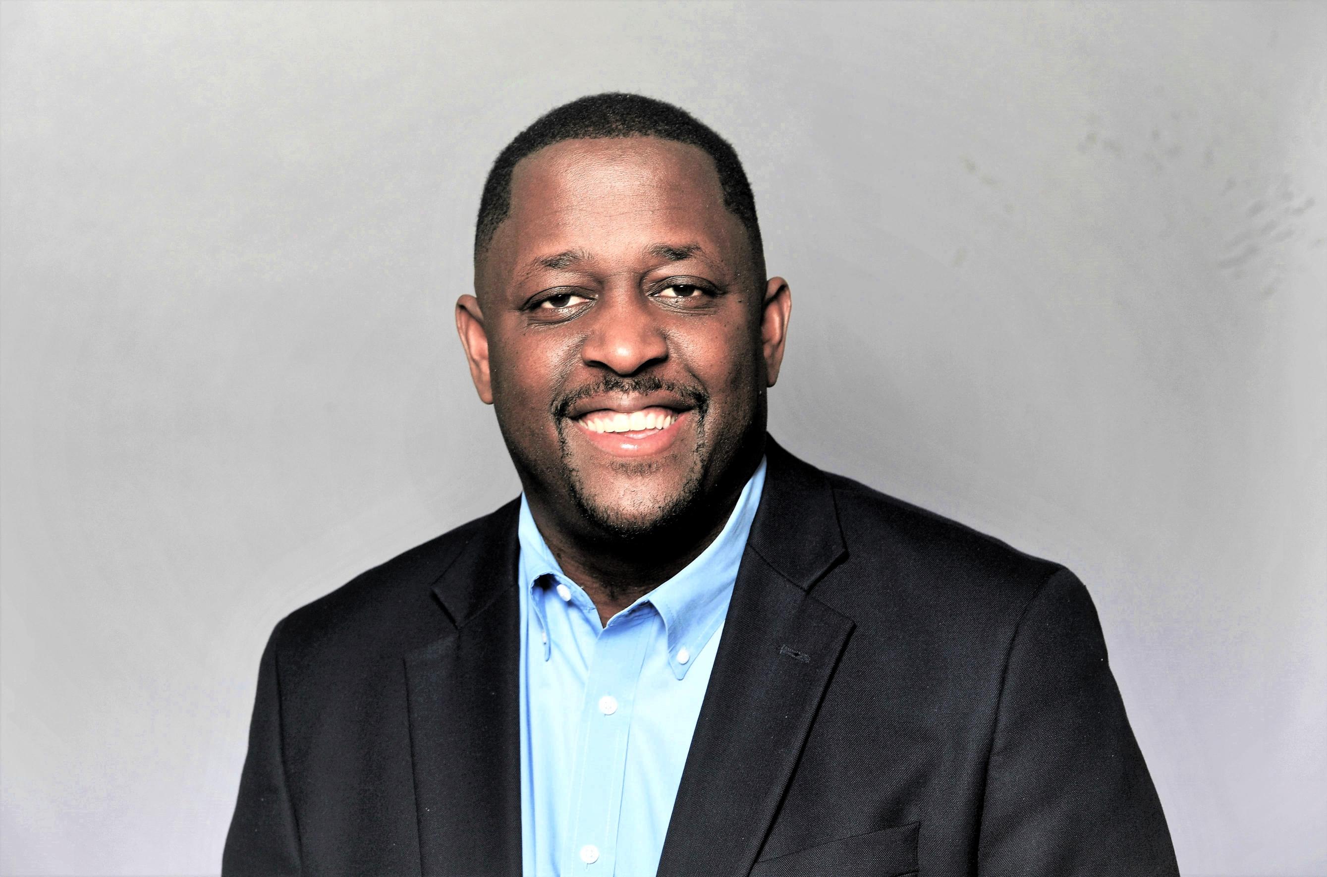 غارث غراهام رئيس قسم الصحة العالمي في يوتيوب - رئيسية