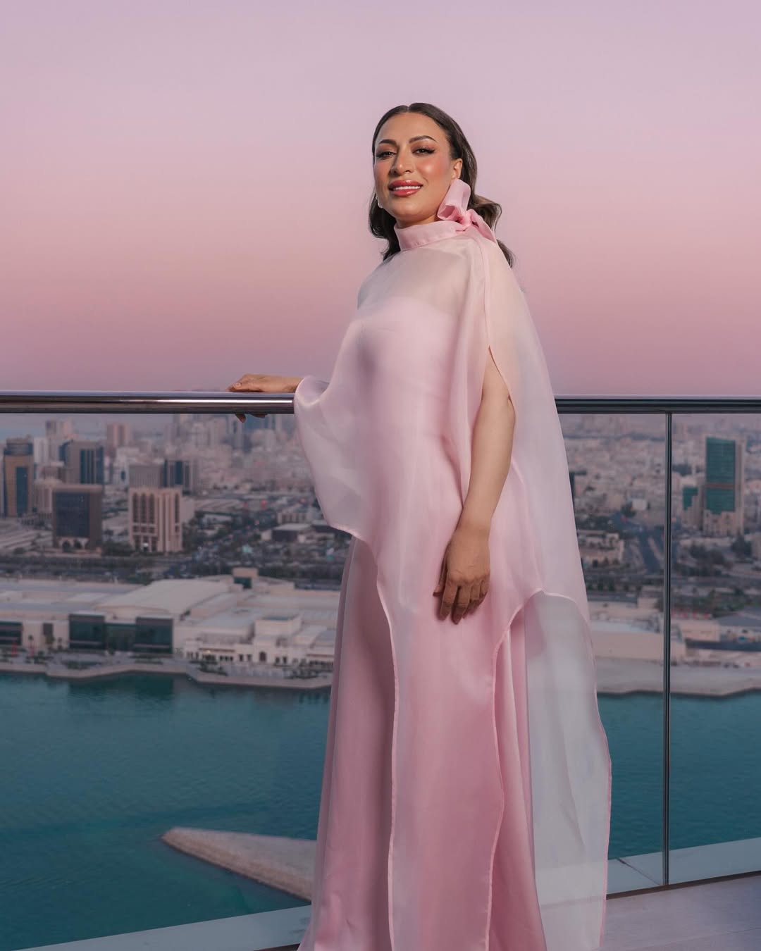 فاطمة الشريف أخصائية اجتماعية