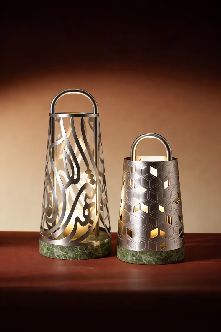 فانوس معدني من درب بالتعاون مع شركة الحرف السعودية - الصورة الرئيسية