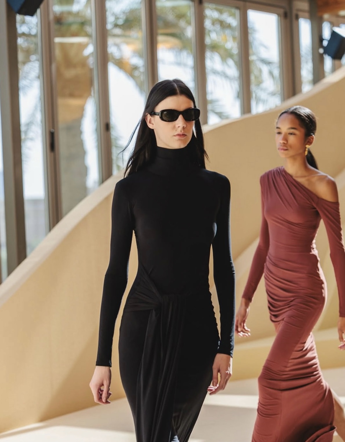 فساتين من تصميم أروى البناوي