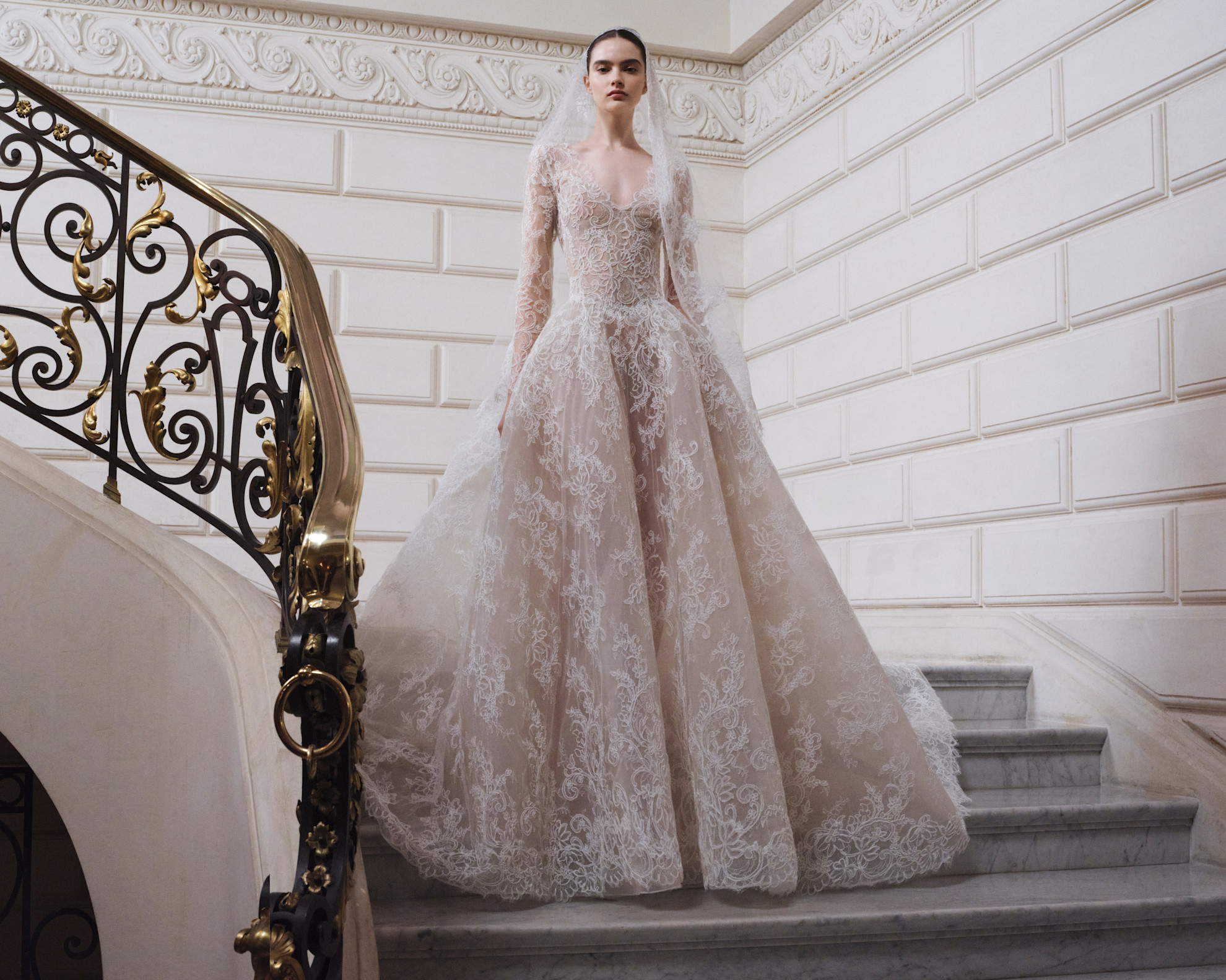 فستان Ballgown من مجموعة إيلي صعب لربيع 2027