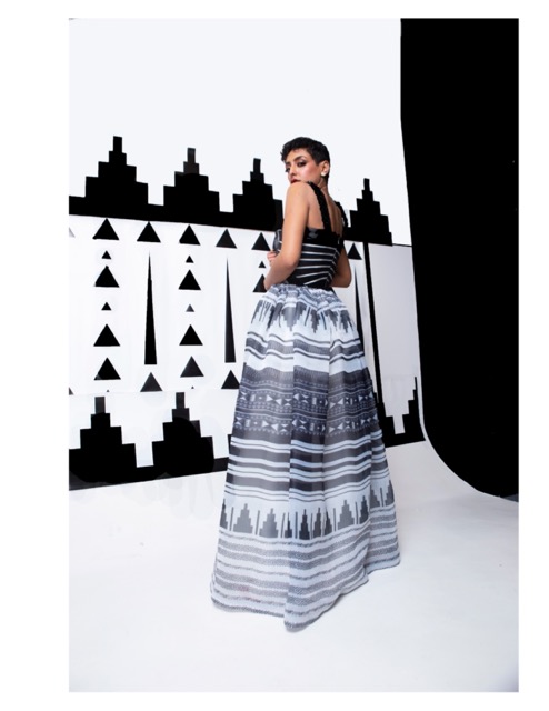 فستان بطبعة سعودية تقليدية من Aram Design