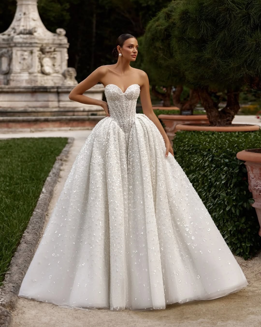فستان زفاف بالباييت الناعم من دار أوسكانا موكا