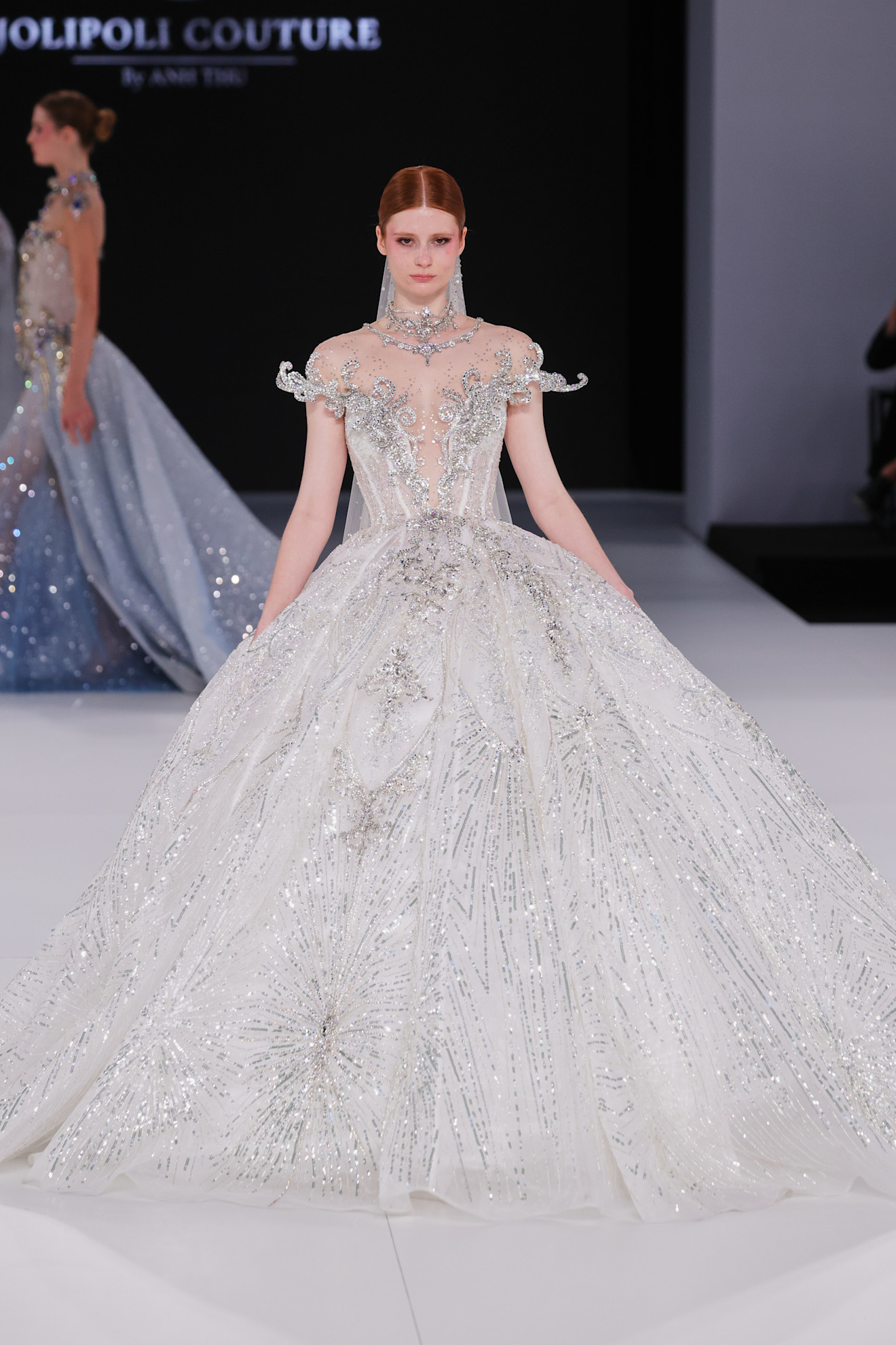 فستان زفاف جولي بولي لربيع 2026