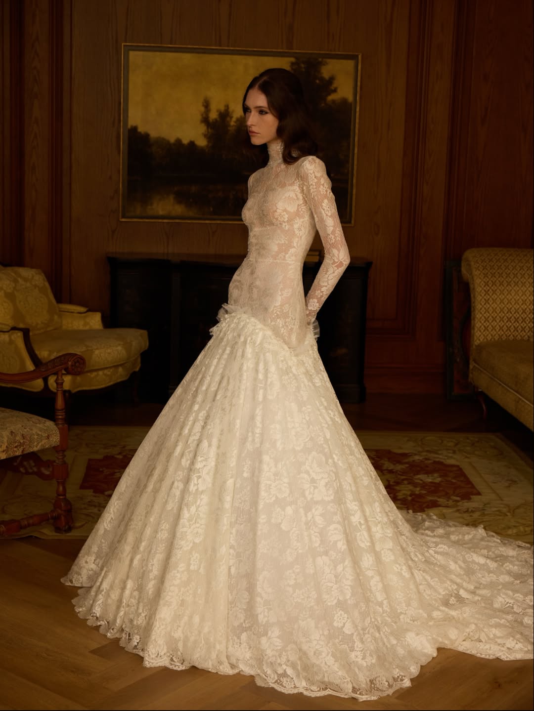 فستان زفاف شفاف بفخامة التطريز وطرحة ملكية من Hamda Al Fahim