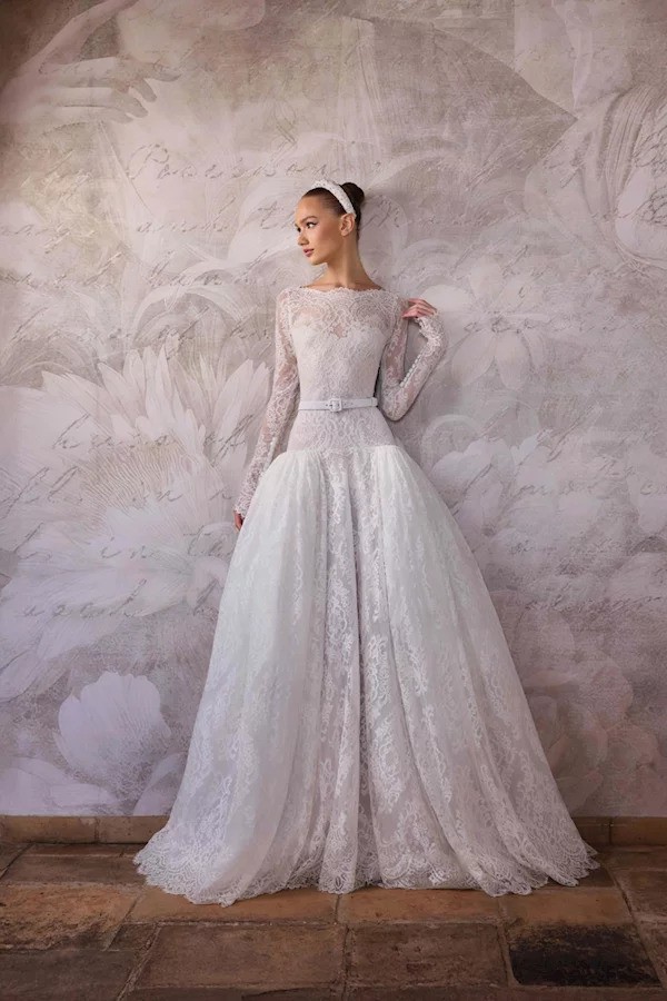 فستان زفاف لخريف 2026 توقيع طوني ورد