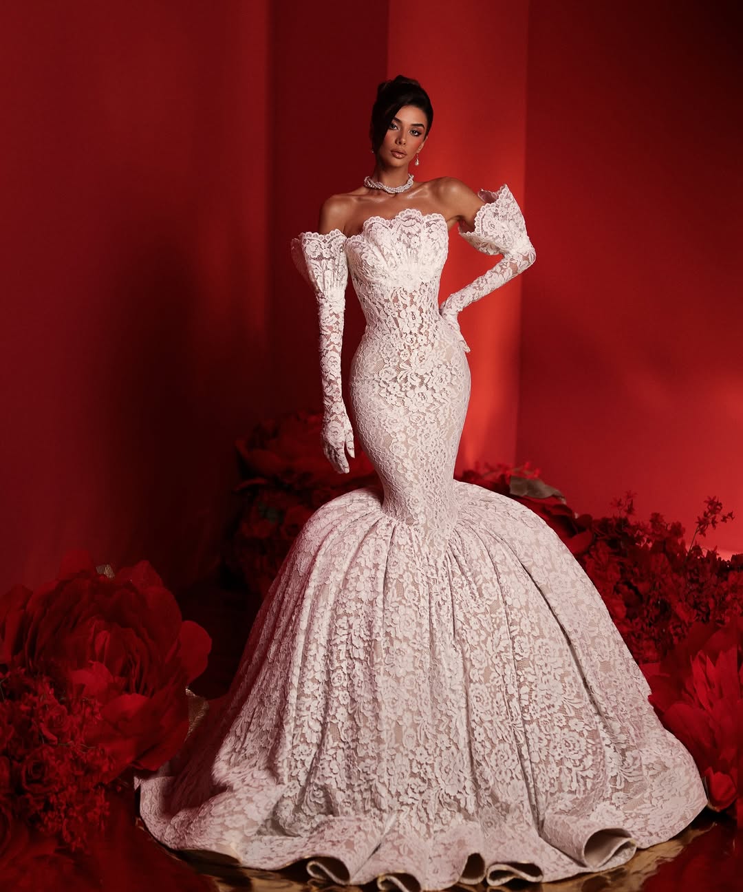 فستان زفاف من دار L e n a B e r i s h a