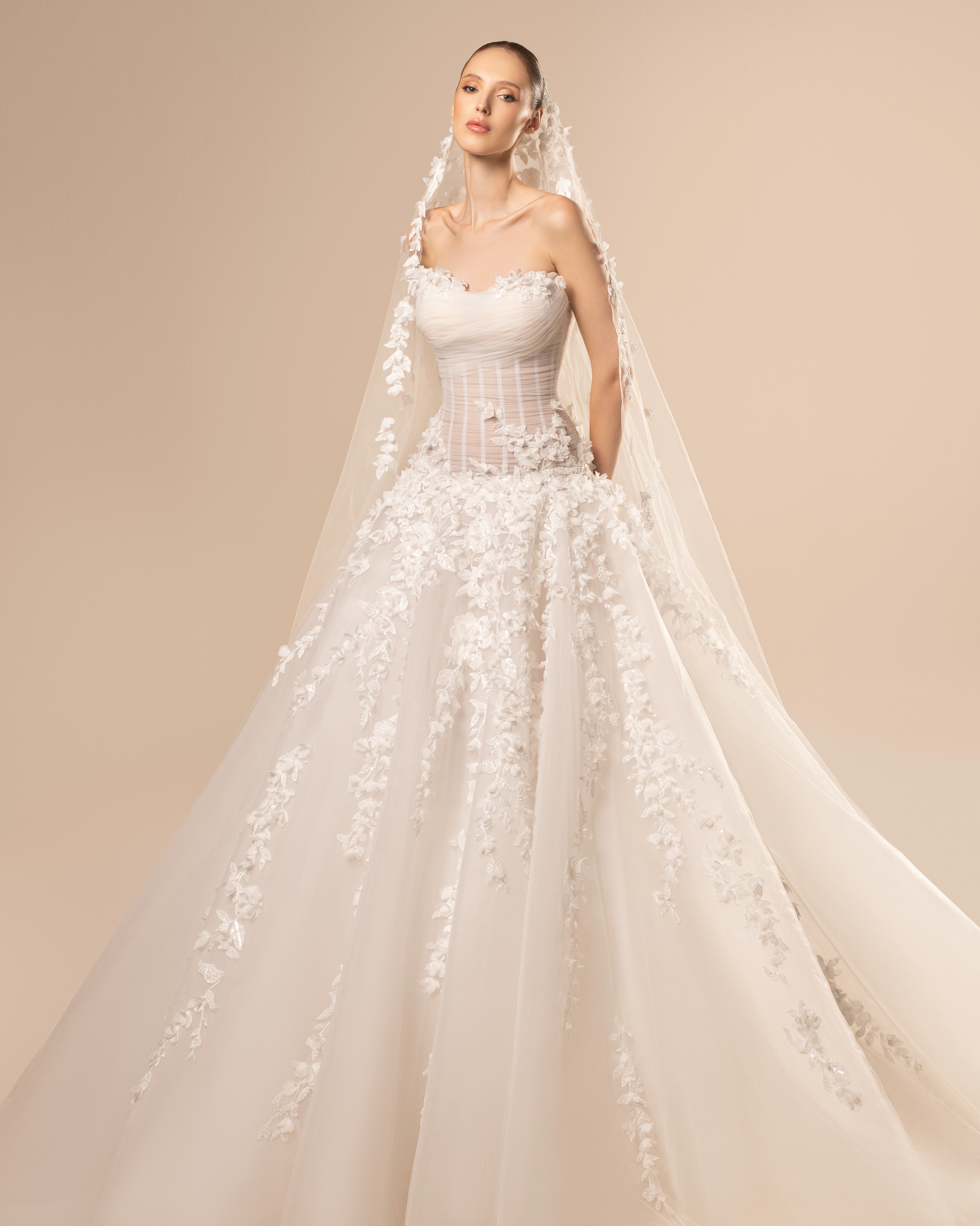 فستان زفاف من دارCouture Charbel Karam