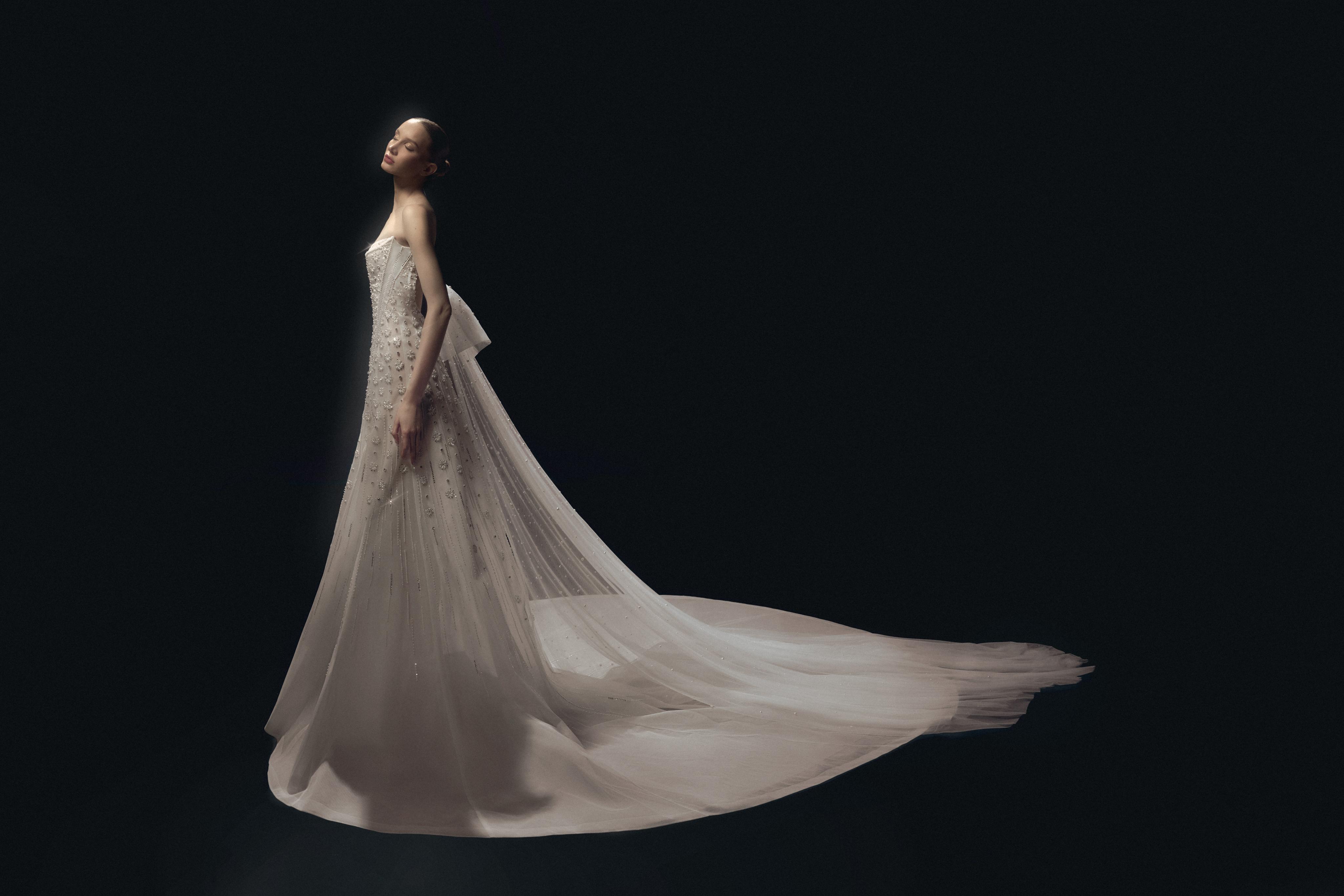 فستان زفاف من مجموعة The Bridal Edit