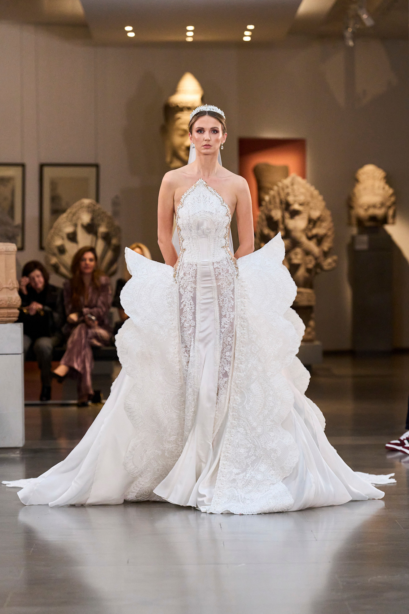 فستان زفاف منال عجاج لربيع وصيف 2026