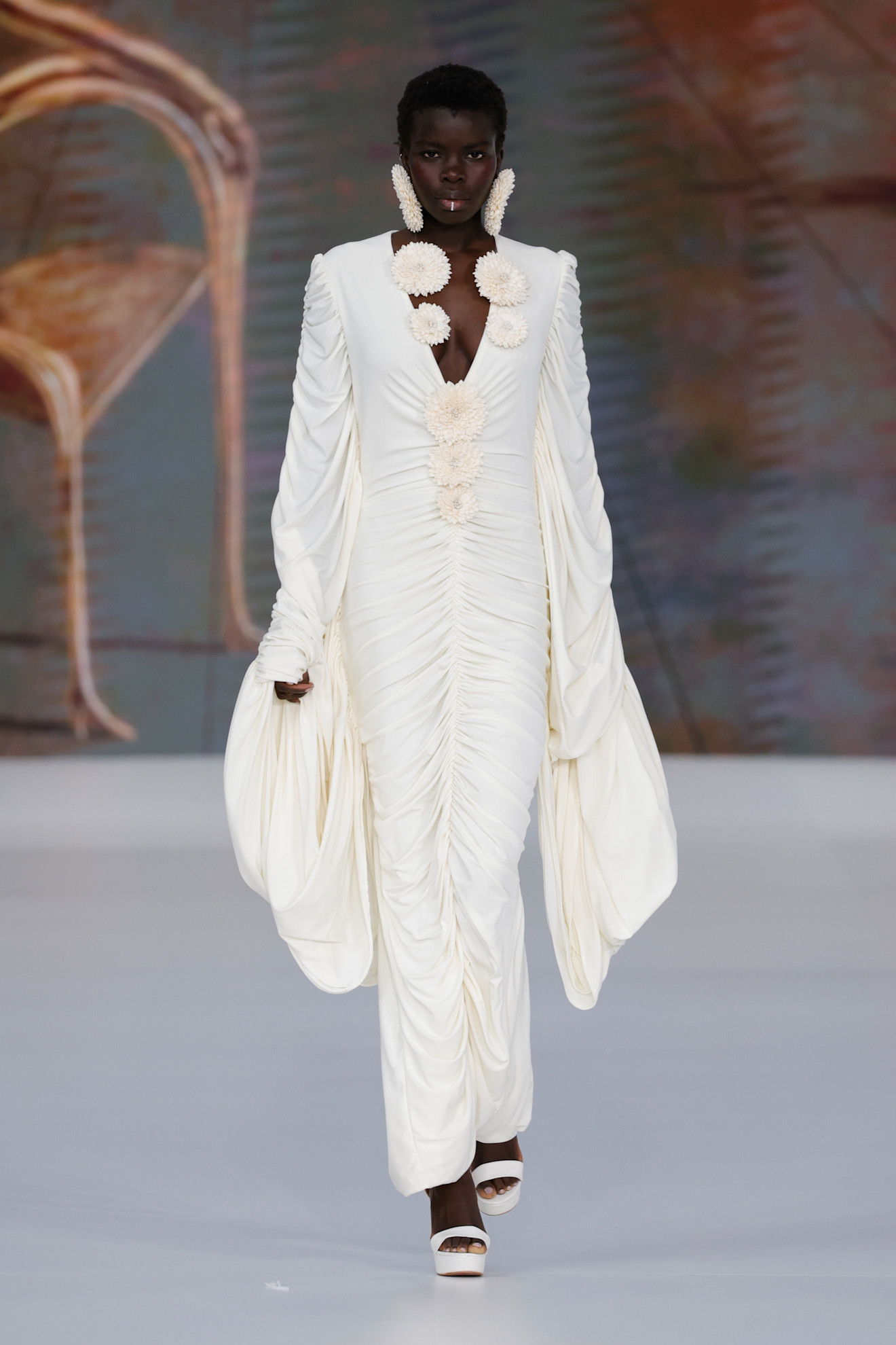 فستان زفاف Mariano Moreno لربيع وصيف 2027