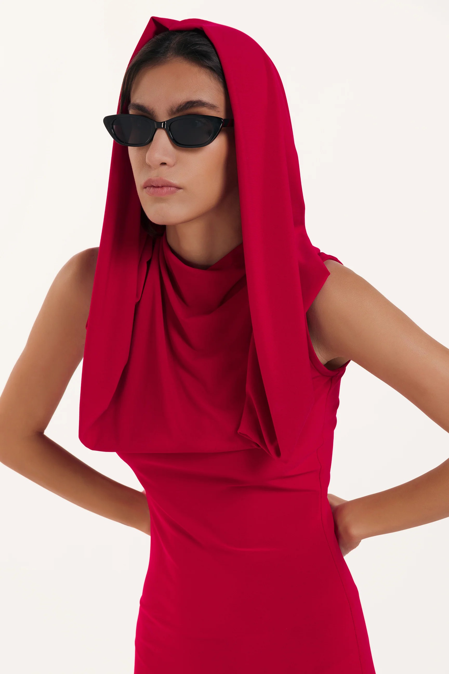 فستان من العلامة Arwa by Arwa AlBanawi