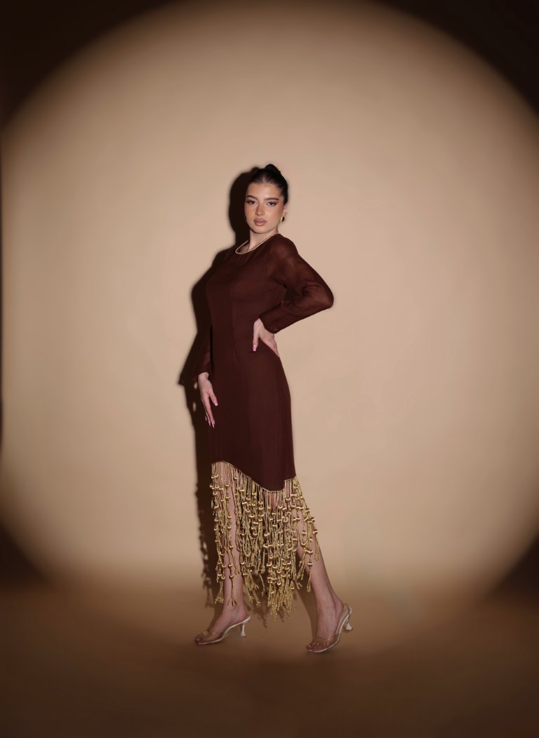 فستان من تصميم دار ADARA 