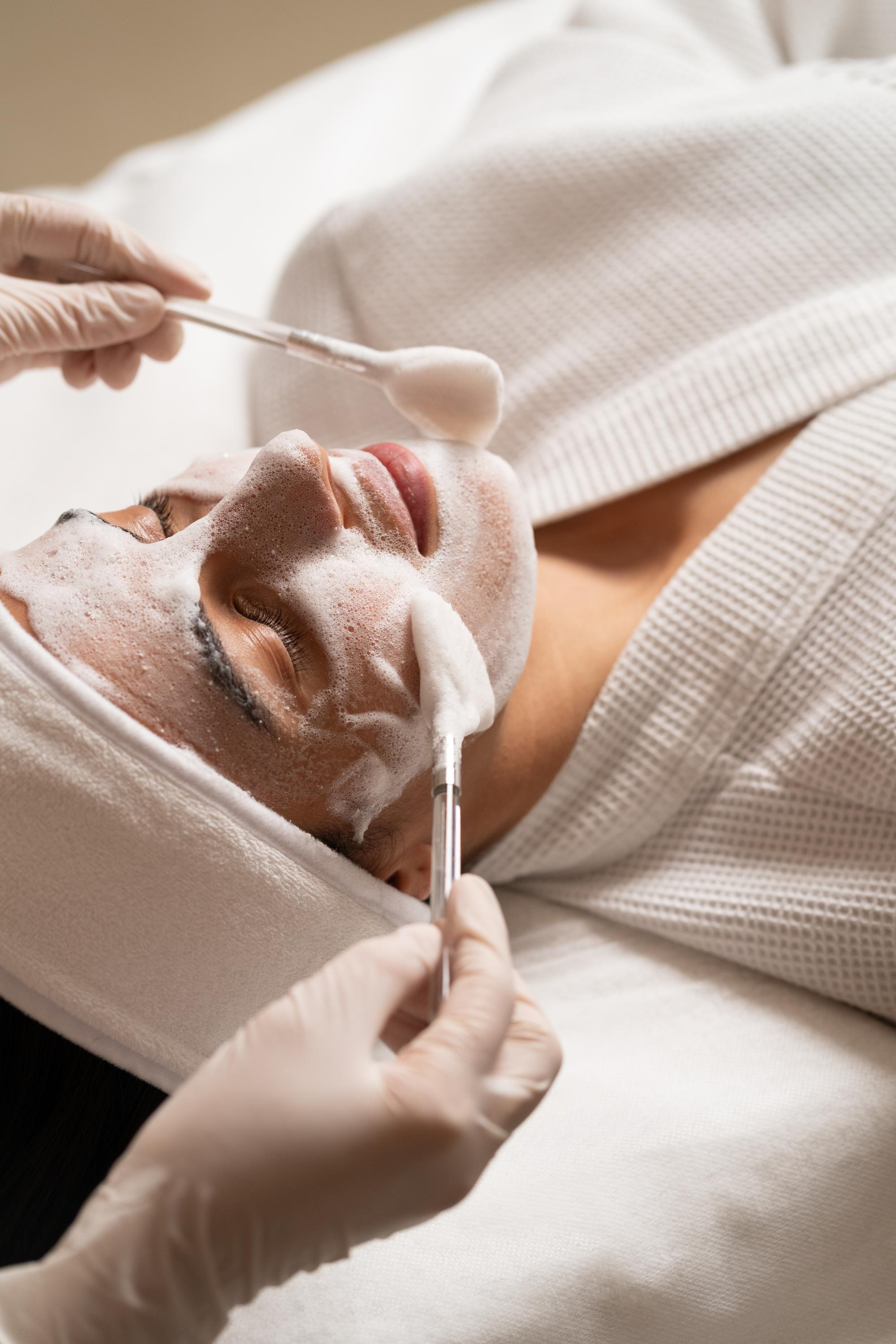 فلسفة Plump تقوم على المعرفة العلمية، لا الصيحات العابرة.